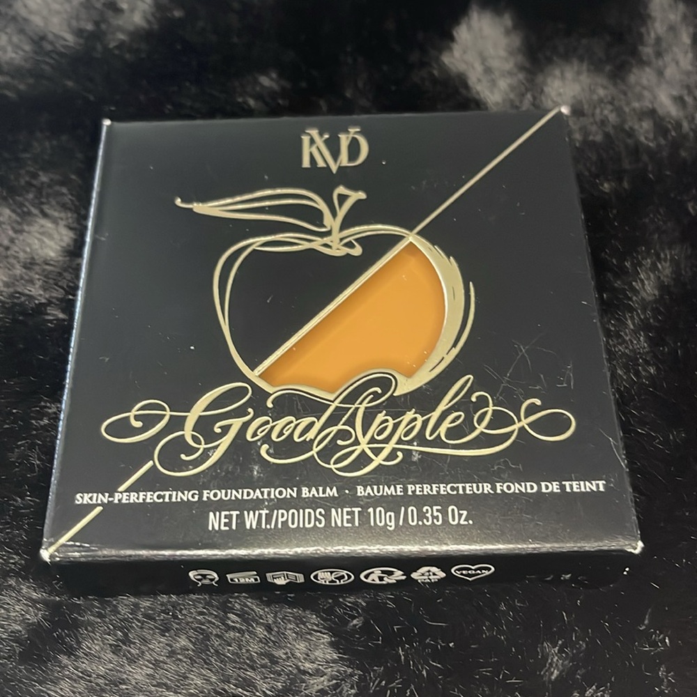 KVD Good Apple Tan 066 Skin-Perfecting Hydrating Foundation Balm - Picture 3 of 6